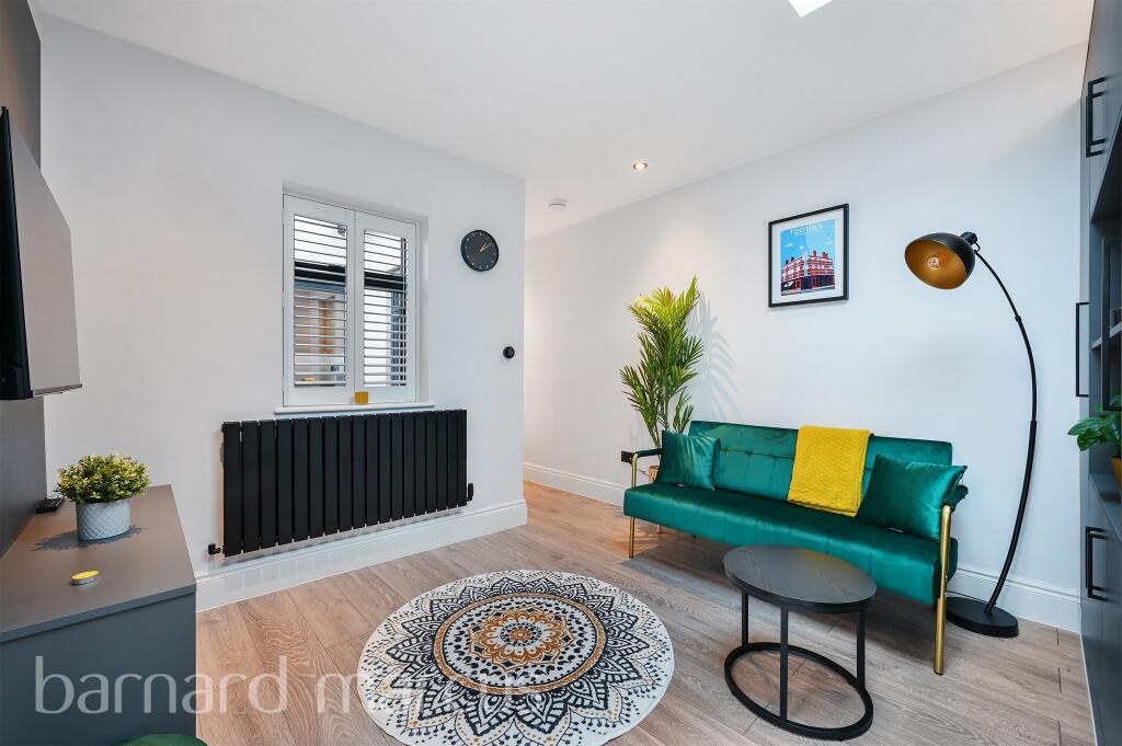 Additional image 9 of Elmhurst Avenue, Mitcham