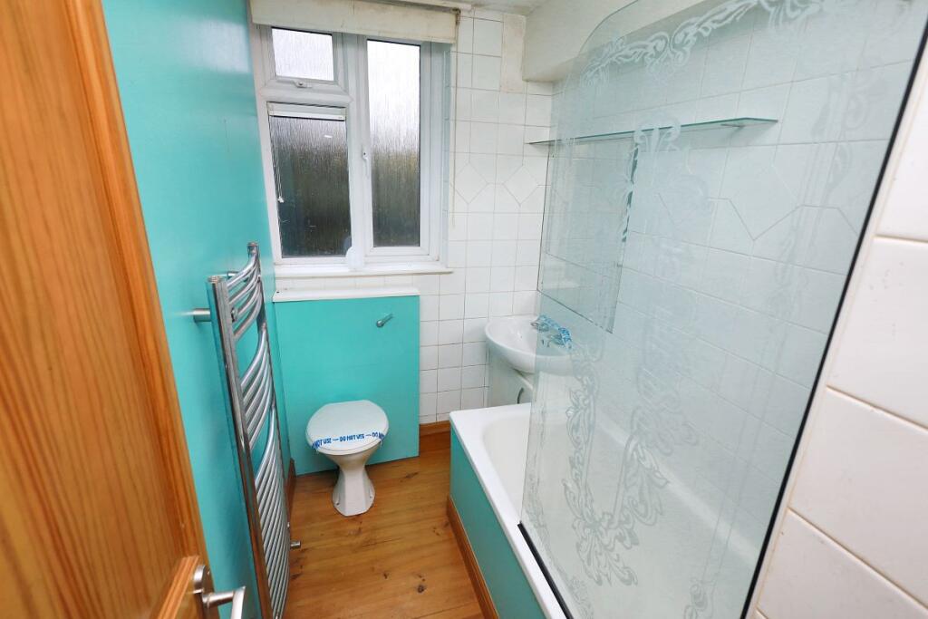 Additional image 12 of 279 Moorfield, Harlow, Essex, CM18 7QW