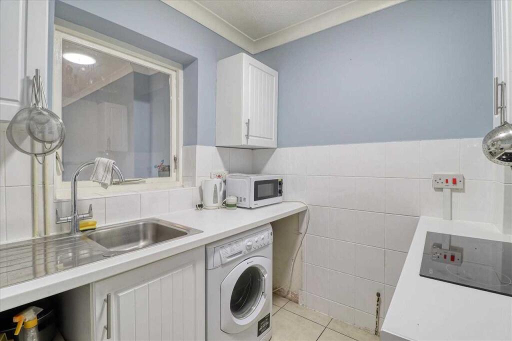 Additional image 3 of Linstead Close, Clacton on Sea