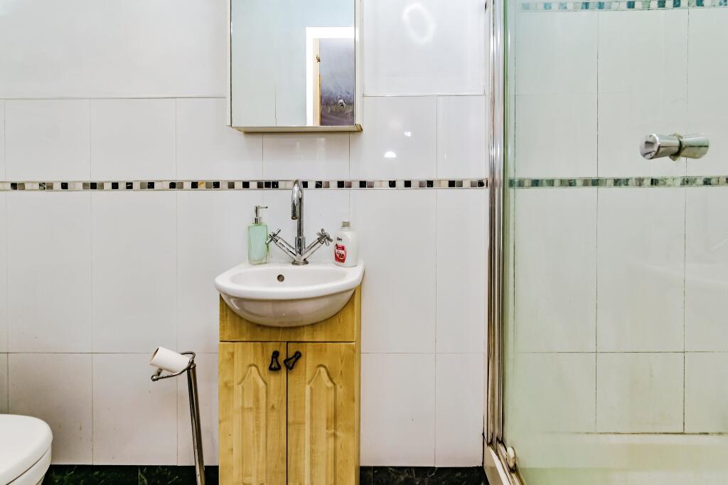 Additional image 8 of Wickham Road, Shirley, Croydon, CR0