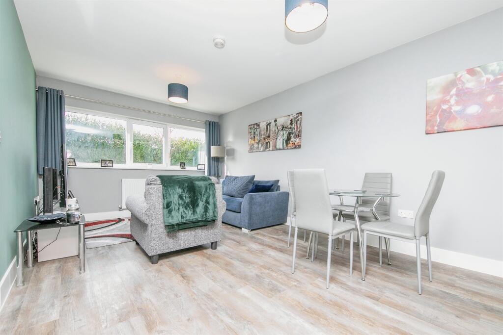 Additional image 16 of Bergholt Road, Colchester