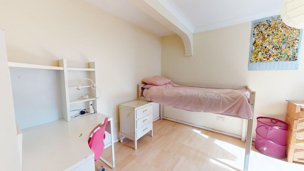 Additional image 10 of A two bedroom house on Howley Road, Croydon