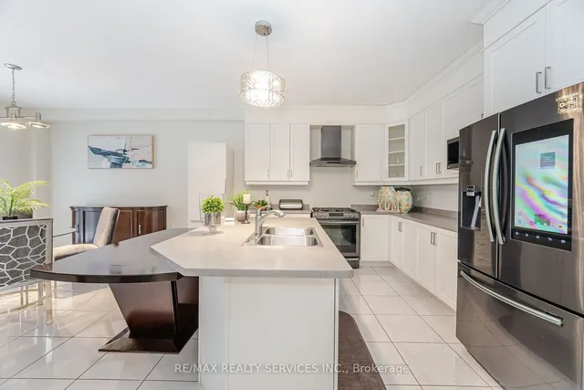 Additional image 17 of 24 Padbury Tr