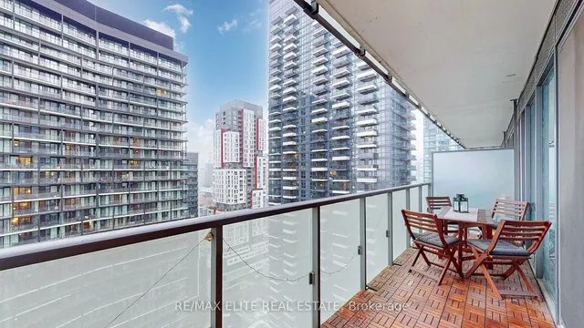 Additional image 24 of 101 Peter St Unit 2701