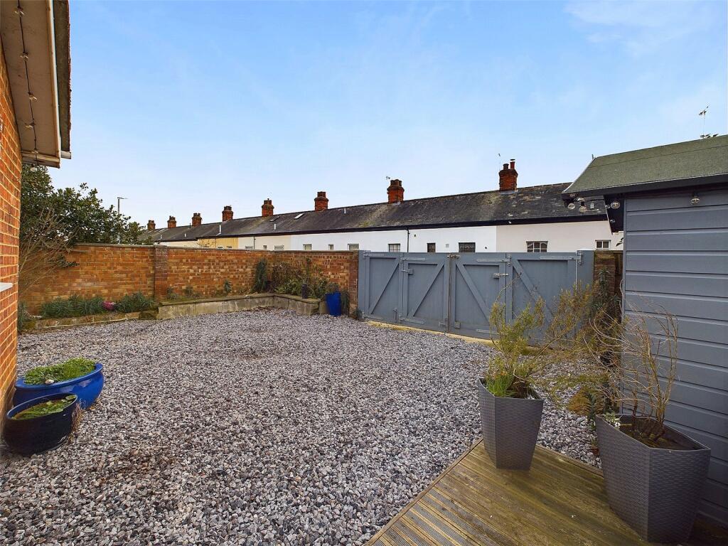 Additional image 16 of Chestnut Avenue, Heybridge, Maldon, Essex, CM9