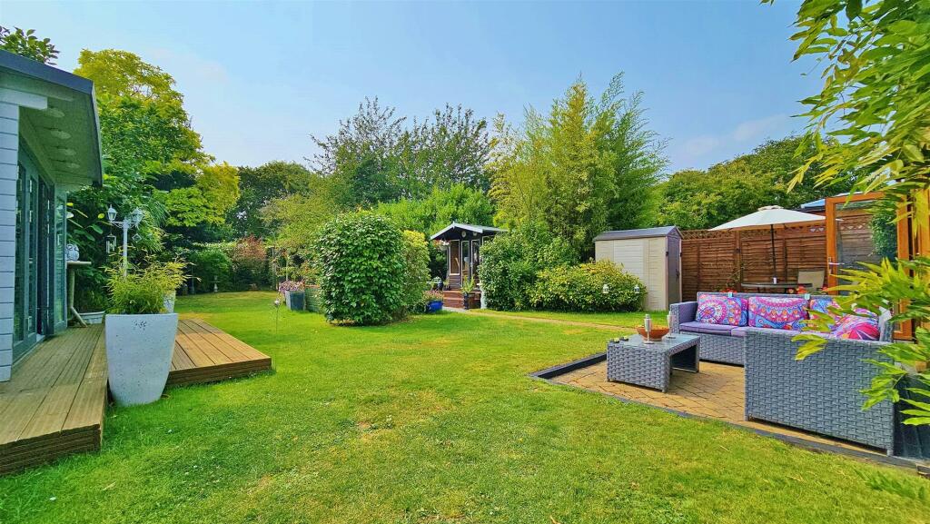 Additional image 27 of Thorpe Road, Kirby Cross