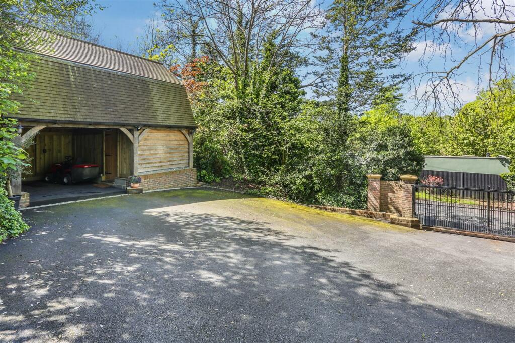 Additional image 53 of Hazelwood Lane, Chipstead