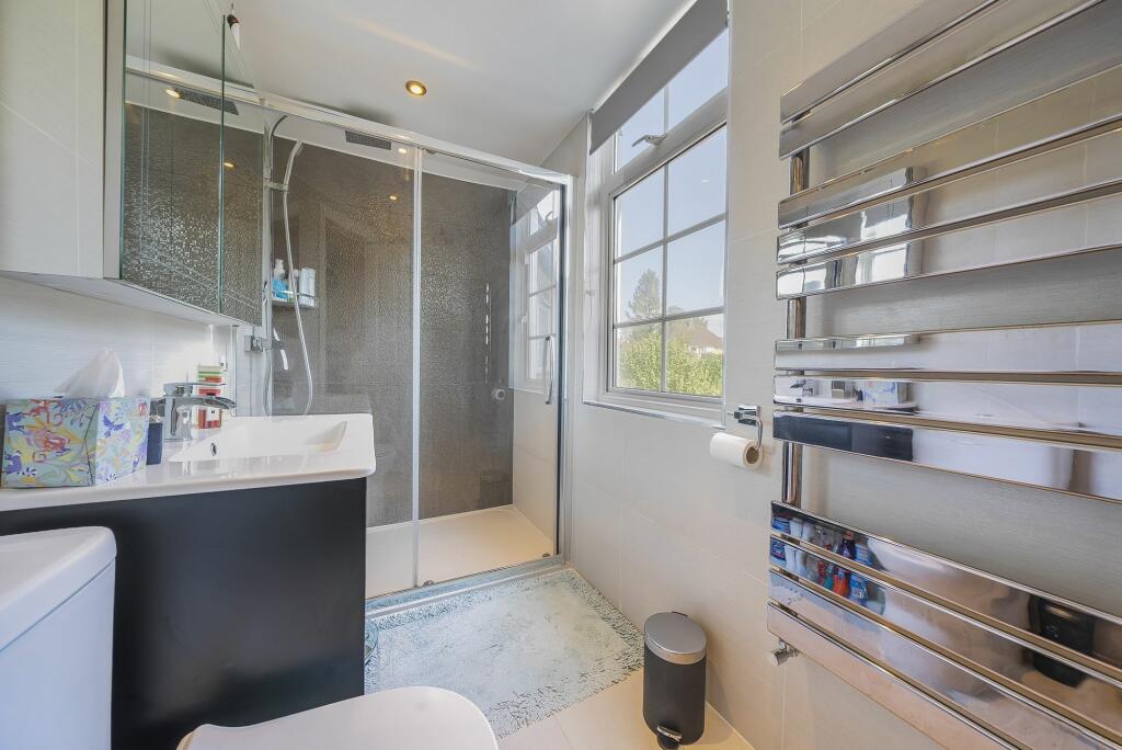 Additional image 12 of The Netherlands, Coulsdon, CR5