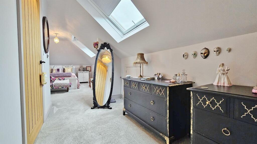 Additional image 18 of Harold Road, Frinton-On-Sea