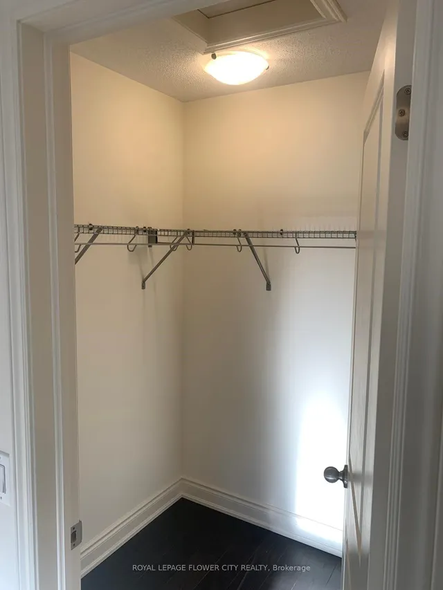 Additional image 18 of 21 Dale Meadow Rd