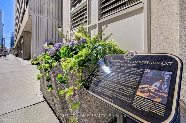 Additional image 22 of 388 Bloor St Unit 507