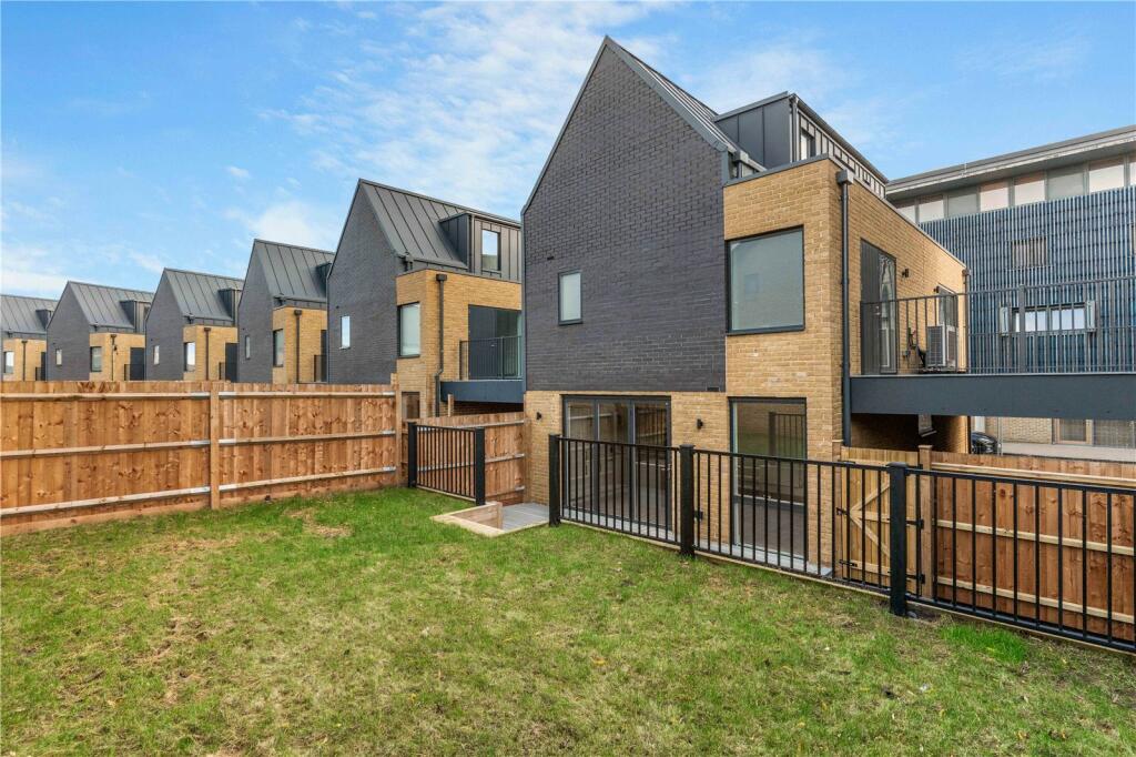 Additional image 10 of New Pond Street, Newhall, Harlow, Essex, CM17