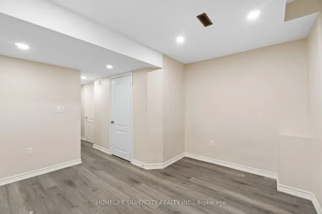 Additional image 33 of 78 New Pines Tr