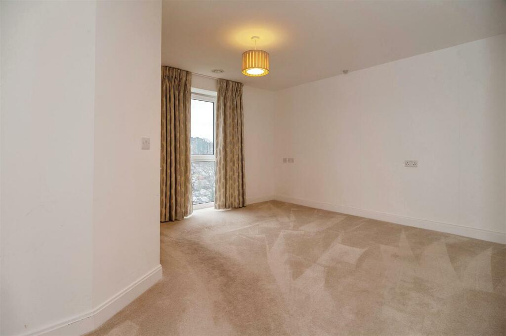 Additional image 11 of Miami House, Princes Road, Chelmsford, Essex, CM2 9GE