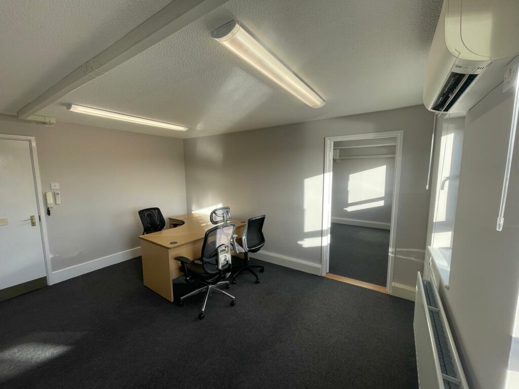 Additional image 2 of Maldon