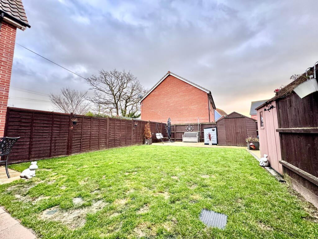 Additional image 18 of Cleave Close, Clacton-on-Sea, CO16