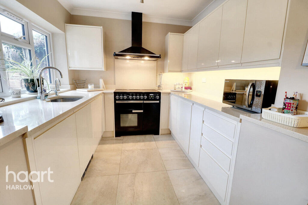 Additional image 10 of Ram Gorse, Harlow