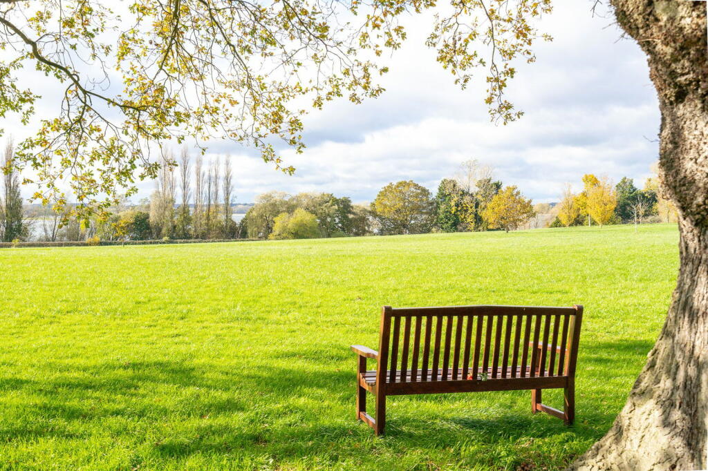 Additional image 33 of Broad Mead, South Hanningfield, Chelmsford, CM3 8GX