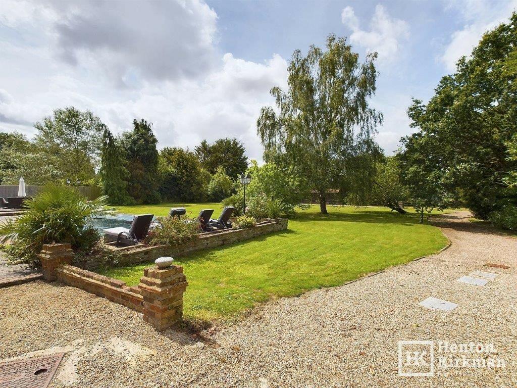 Additional image 37 of Hawkswood Road, Downham, nr Billericay, CM11 1JZ