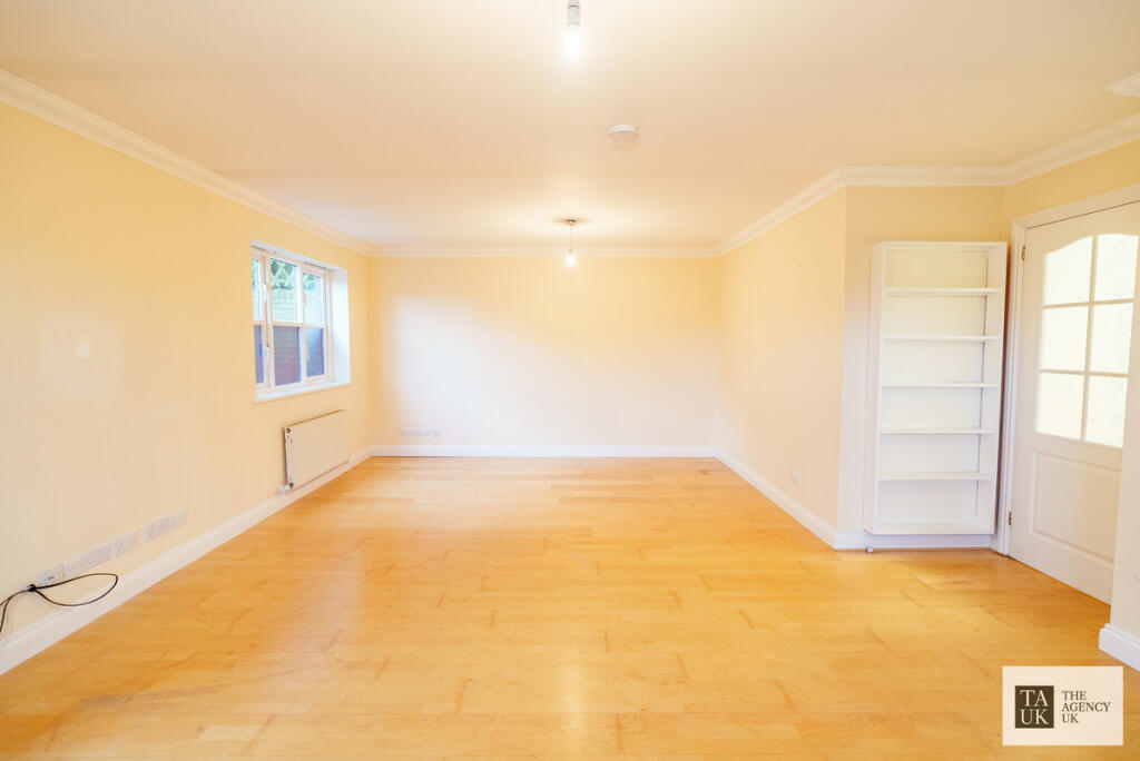 Additional image 5 of Brook Street, Brentwood, CM14