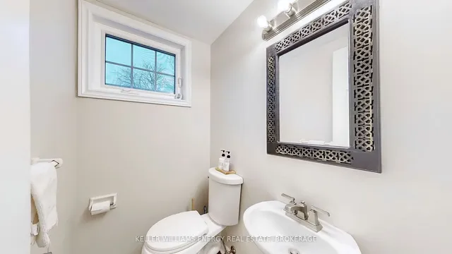 Additional image 18 of 45 Esplanade Rd