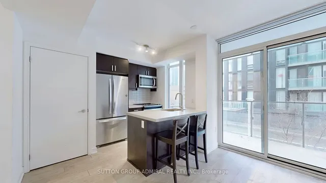 Additional image 13 of 50 Wellesley St Unit 711