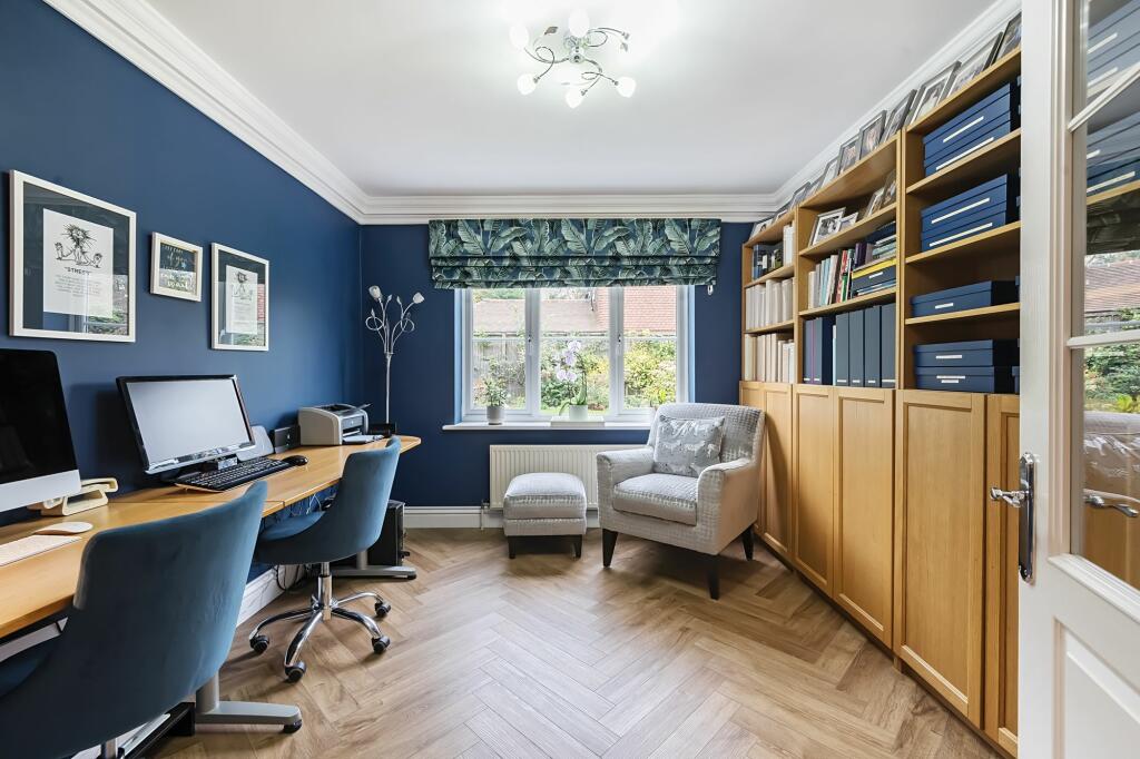Additional image 8 of Hillbury Close, Warlingham, CR6