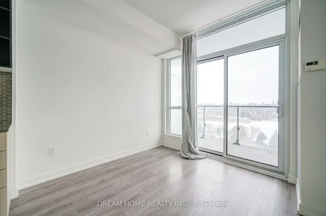 Additional image 12 of 10 de boers Dr Unit 1008