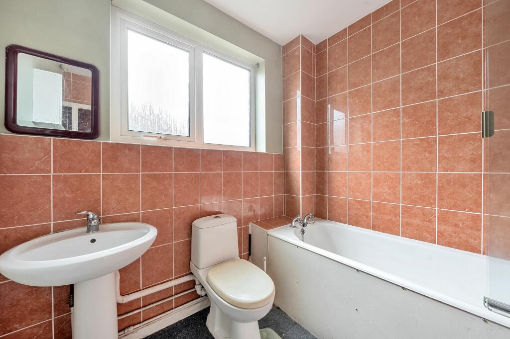 Additional image 9 of Matlock Road, Caterham, CR3