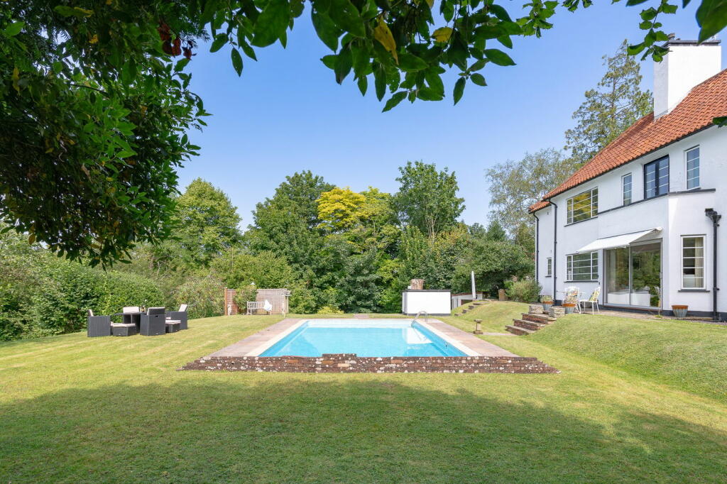 Additional image 36 of Harestone Hill, Caterham, CR3