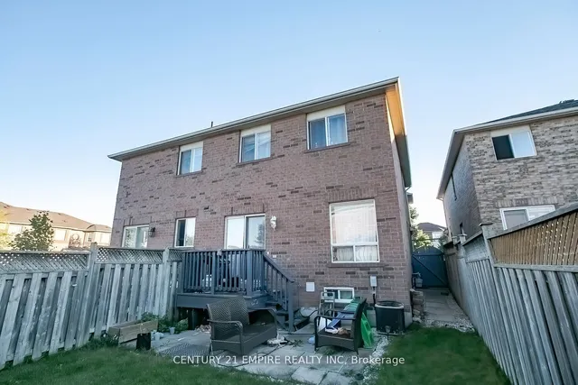 Additional image 34 of 4 Lake Louise Dr