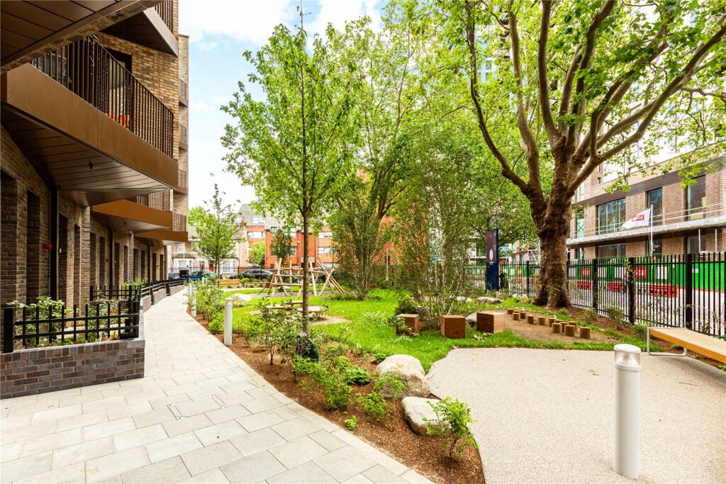 Additional image 9 of Crescent Gardens, 38 Cherry Orchard Road, Croydon, CR0