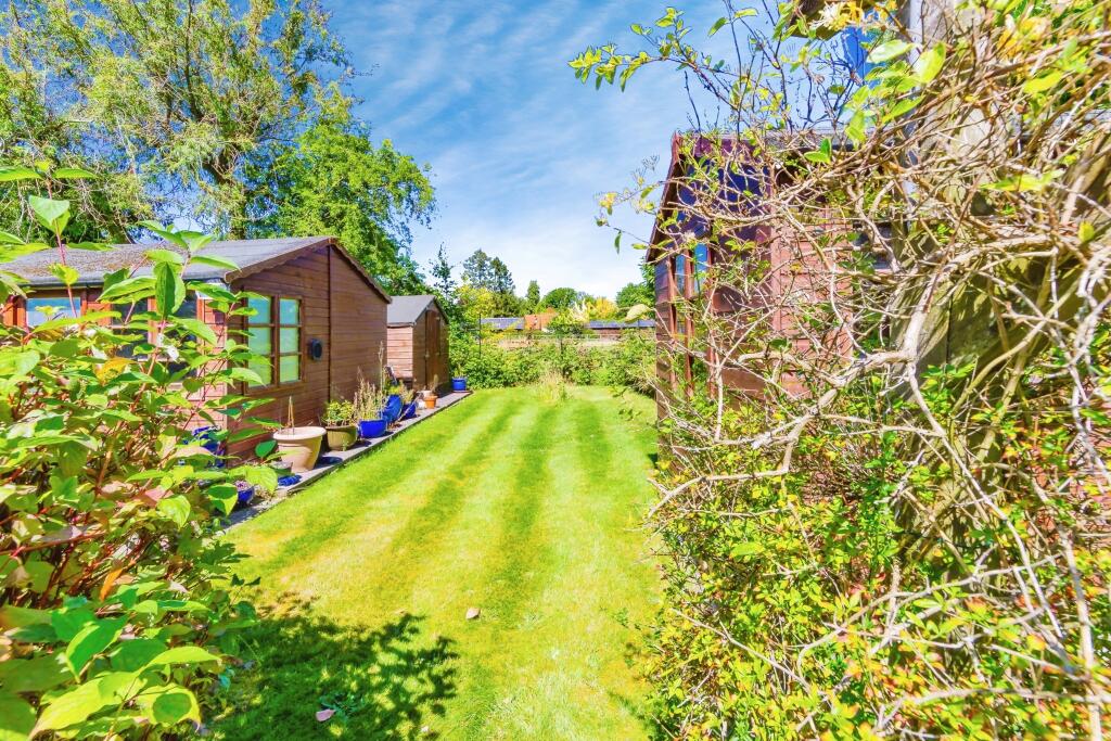 Additional image 6 of Leazes Avenue, Chaldon, Caterham, Surrey, CR3