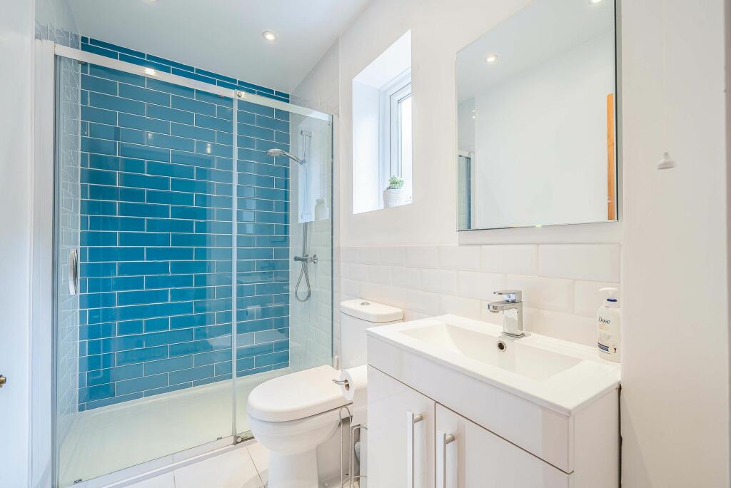 Additional image 16 of Waddington Avenue, Coulsdon, CR5