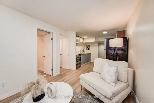 Additional image 32 of 61 Bush Clover Cres