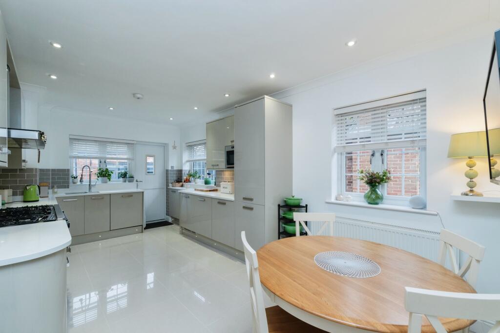 Additional image 24 of Crewes Avenue, Warlingham, CR6