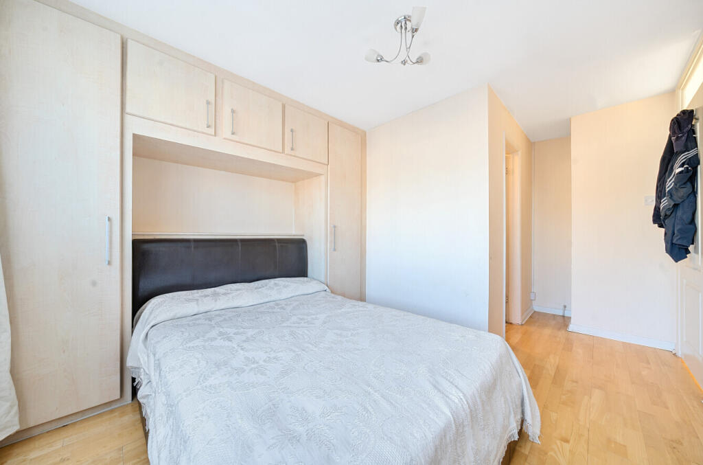 Additional image 10 of Crossways Road, Mitcham, CR4