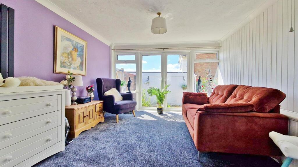 Additional image 9 of Gatefield Close, Frinton Homelands