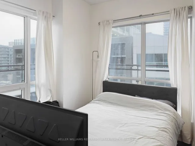 Additional image 6 of 460 Adelaide St Unit 931