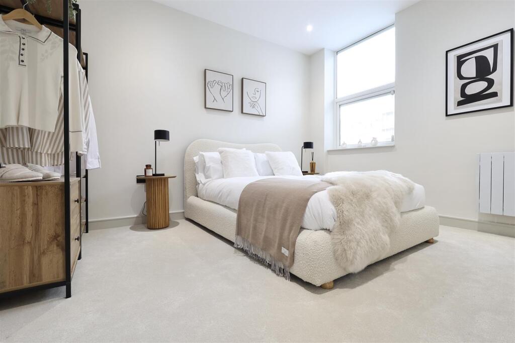 Additional image 22 of Plot 8, Pilgrim House, High Street, Billericay