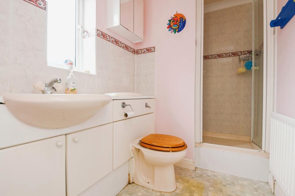 Additional image 13 of Hastings Avenue, Clacton-on-Sea, Essex, CO15