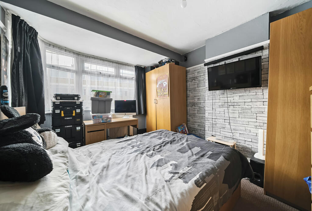 Additional image 5 of Riverside Drive, Mitcham, CR4