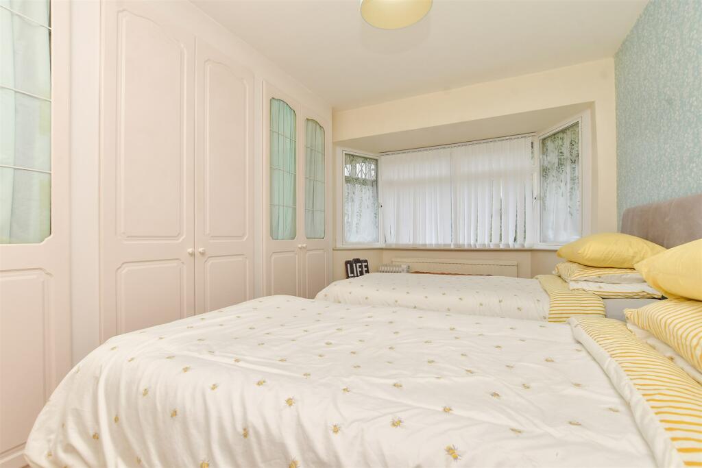 Additional image 10 of Mitchley Avenue, South Croydon, Surrey