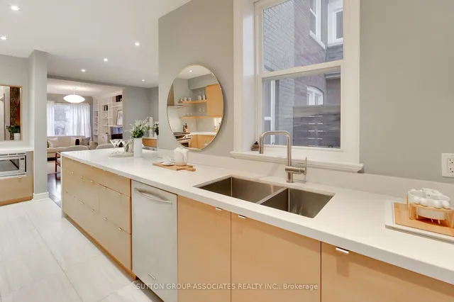 Additional image 18 of 63 Alberta Ave