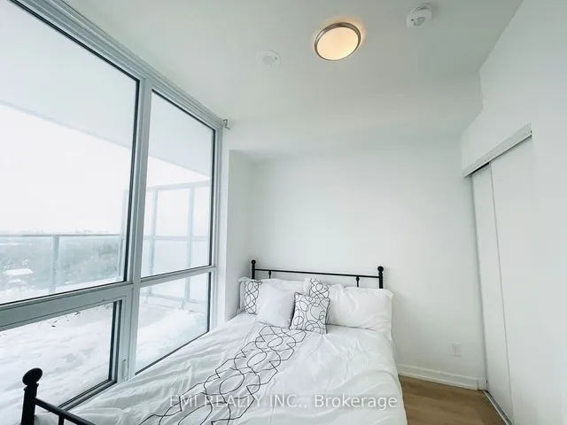 Additional image 16 of 36 Forest Manor Rd Unit 405