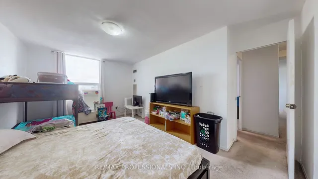 Additional image 17 of 362 The East Mall Unit 808