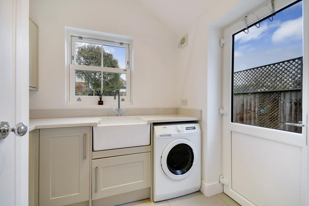 Additional image 4 of Rosebery Road, Old Moulsham