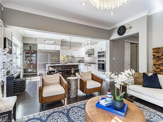 Additional image 14 of 10 Vineyard Drive