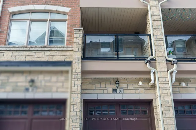 Additional image 2 of 200 Veterans Dr Unit 34