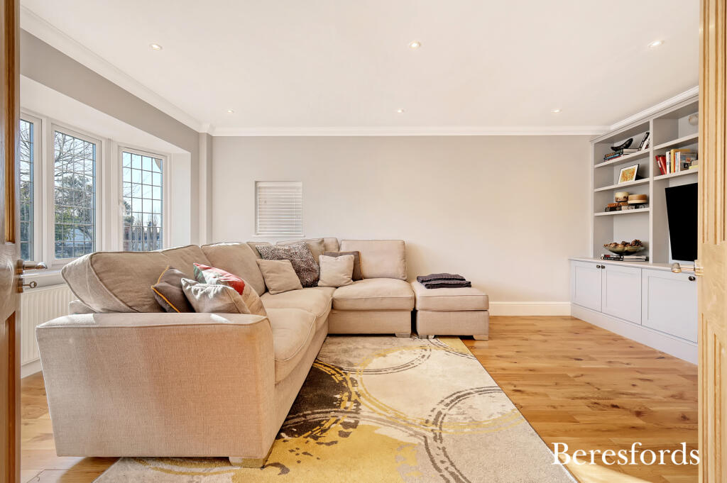 Additional image 5 of London Road, Brentwood, CM14